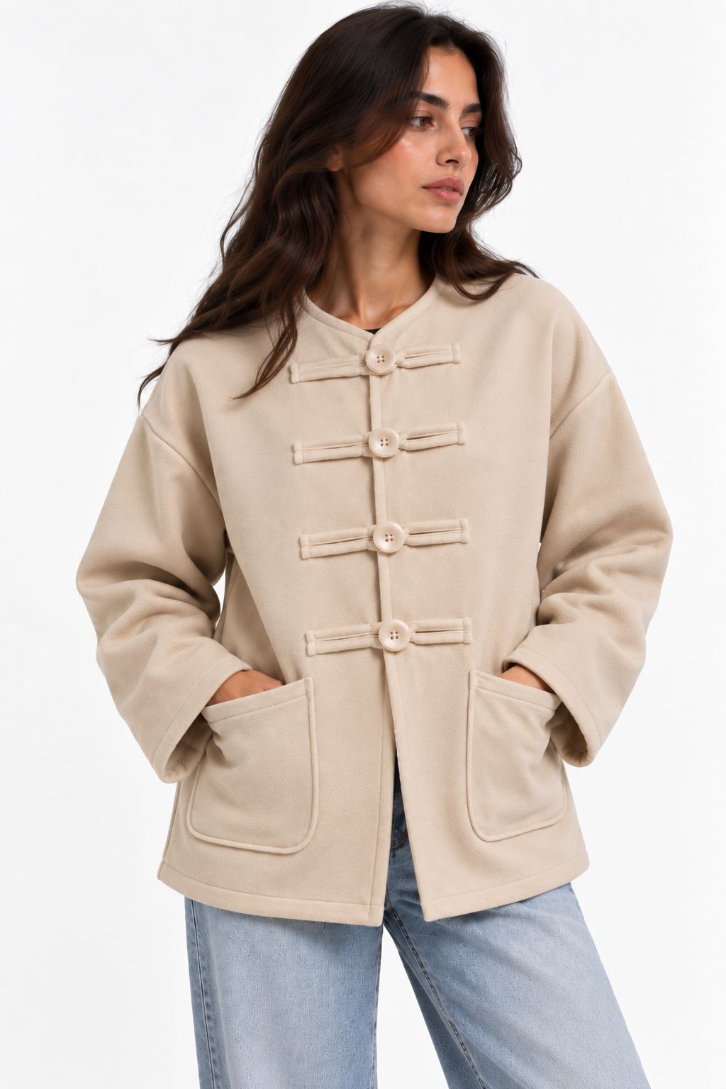 Jacket with front buttons detail
