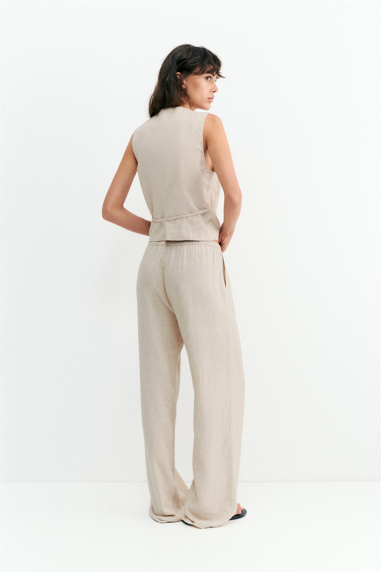 Wrap linen vest