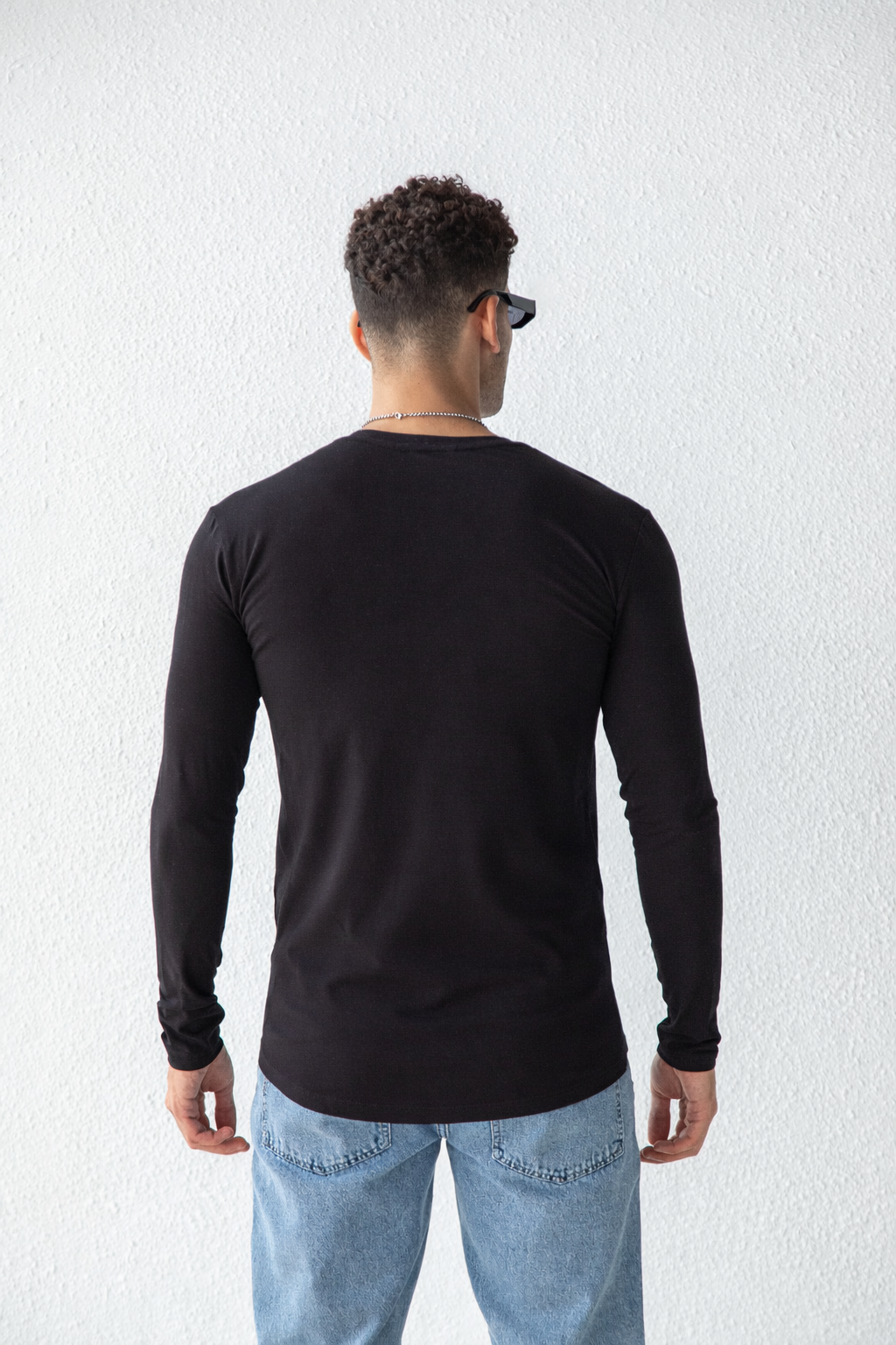 Slim fit long sleeves top