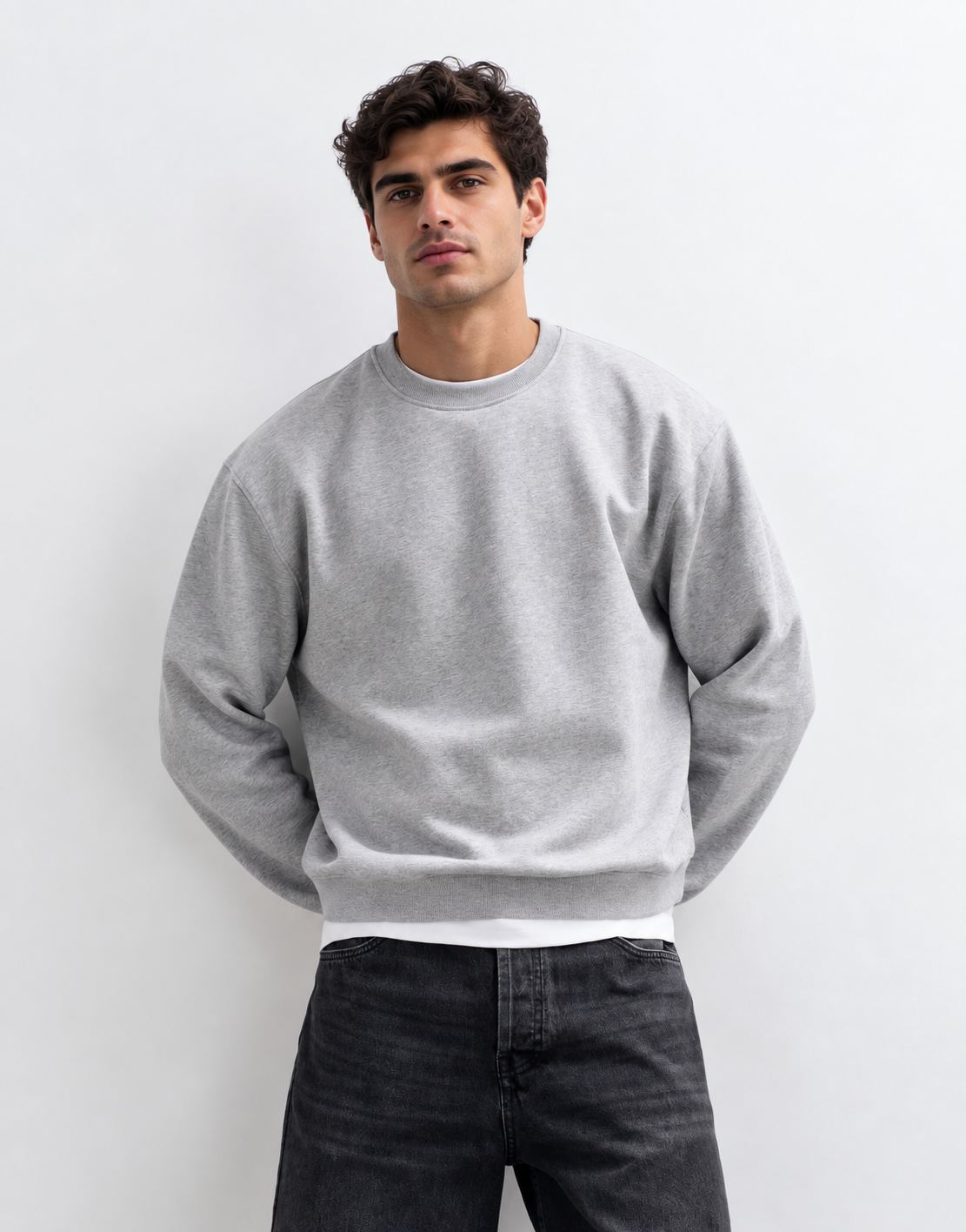 Boxy fit crewneck