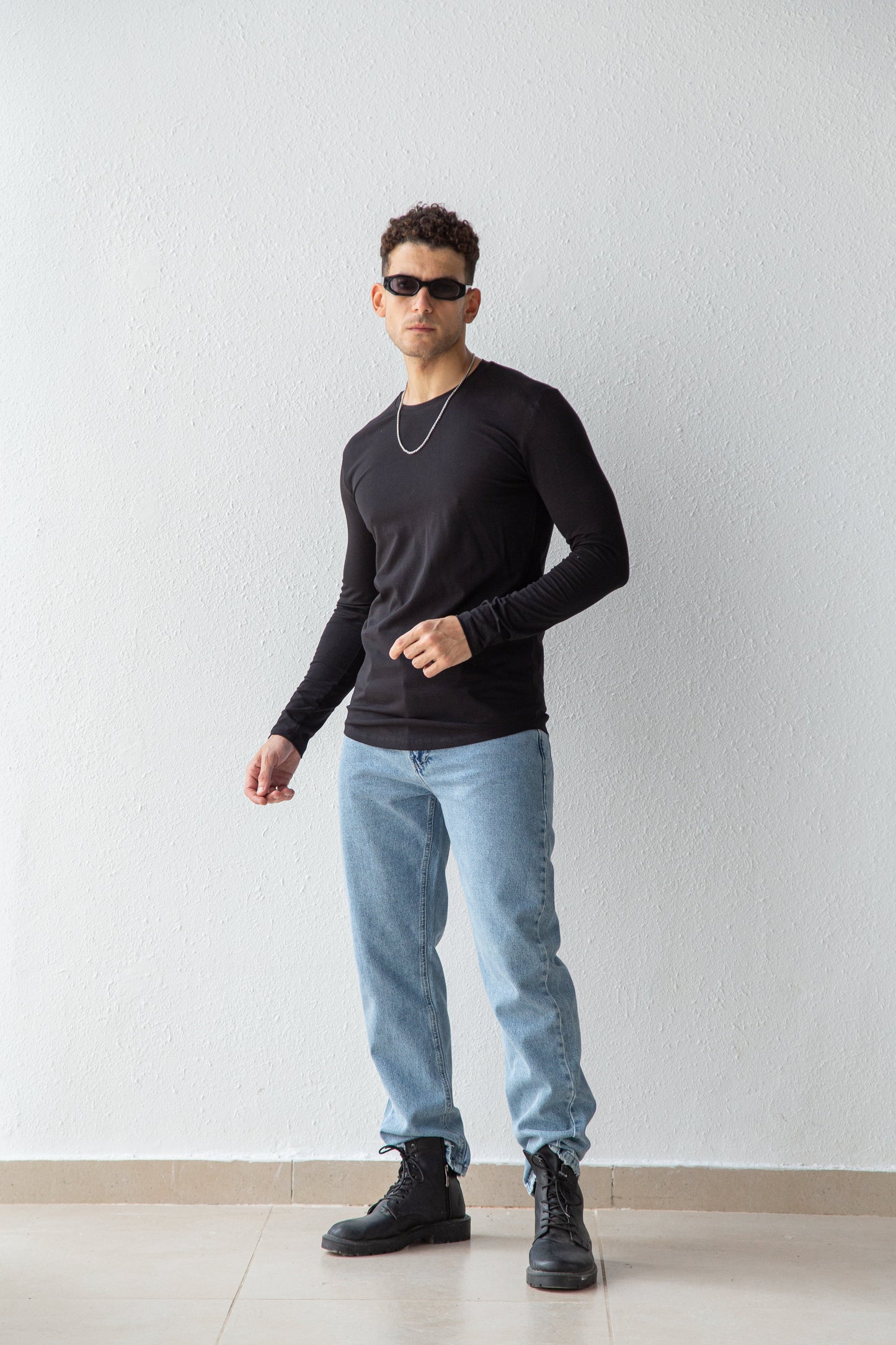 Slim fit long sleeves top